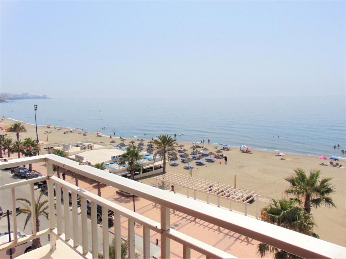Beachfront, Two Bed- & Bathrooms, Private Parking Fuengirola Esterno foto